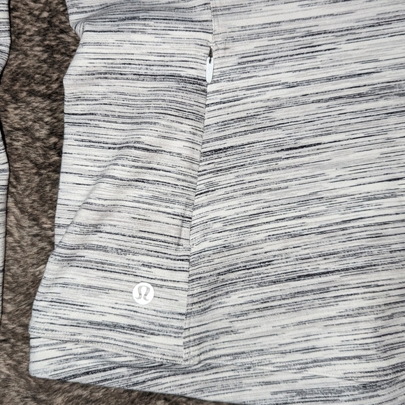 Lululemon Runderful Long Sleeve Women's 4 W3BCIS - Picture 8 of 11